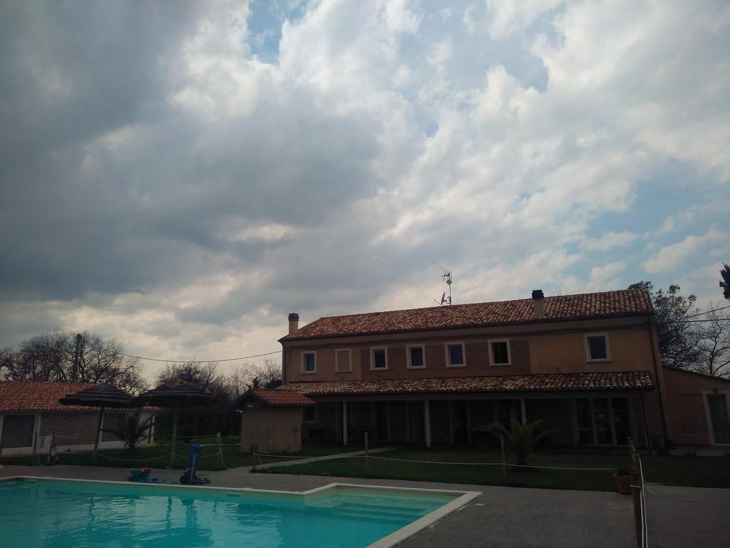 Quattro Stagioni Hotel Fano Kültér fotó