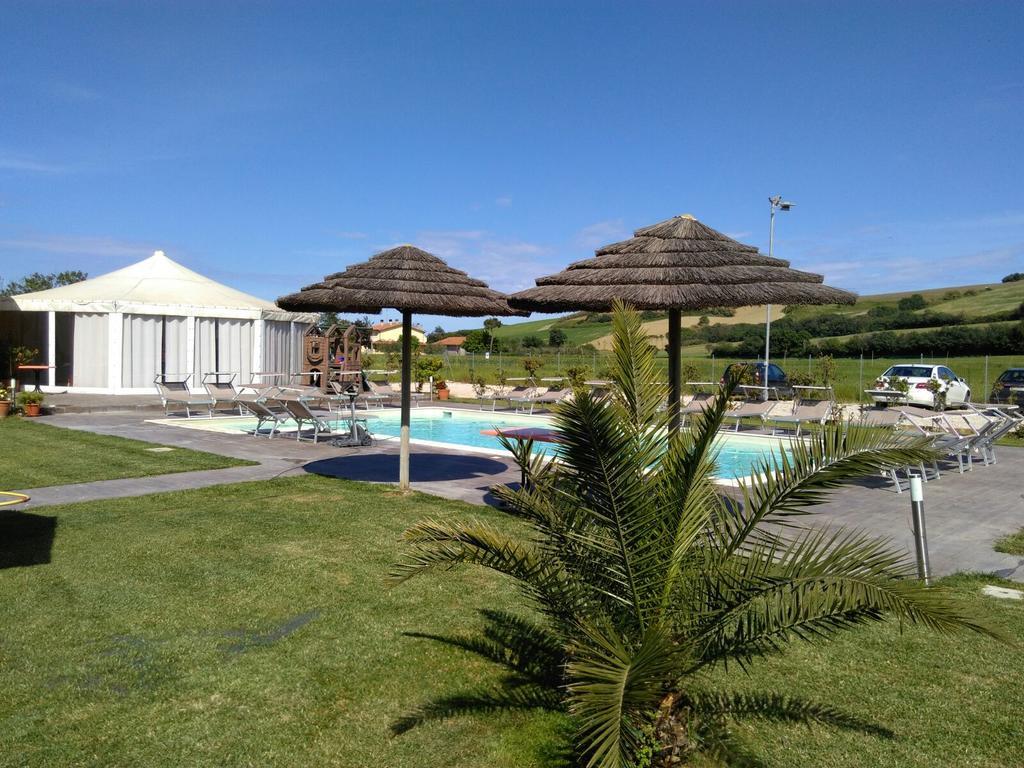 Quattro Stagioni Hotel Fano Kültér fotó
